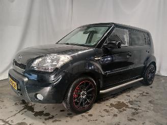 Kia Soul Soul I (AM) MPV 1.6 CRDi 16V (D4FB) [94kW]  (02-2009/03-2014) picture 3