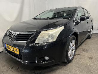 Schadeauto Toyota Avensis Avensis Wagon (T27) Combi 2.0 16V D-4D-F (1AD-FTV(Euro 4)) [93kW]  (11=
-2008/10-2018) 2009/7