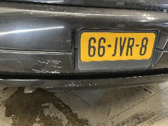 Volkswagen Golf Golf V (1K1) Hatchback 2.0 GTI 16V (AXX) [147kW]  (10-2004/02-2009) picture 14