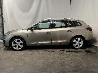 Renault Mégane Megane III Grandtour (KZ) Combi 5-drs 1.2 16V TCE 115 (H5F-400(H5F-A4)=
) [85kW]  (03-2012/02-2016) picture 4