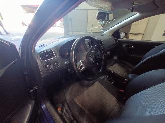 Volkswagen Polo Polo V (6R) Hatchback 1.2 TDI 12V BlueMotion (CFWA(Euro 5)) [55kW]  (1=
0-2009/05-2014) picture 5