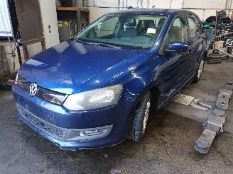 disassembly passenger cars Volkswagen Polo Polo V (6R) Hatchback 1.2 TDI 12V BlueMotion (CFWA(Euro 5)) [55kW]  (1=
0-2009/05-2014) 2011/9