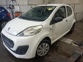 Purkuautot passenger cars Peugeot 107 107 Hatchback 1.0 12V (384F(1KR)) [50kW]  (06-2005/05-2014) 2012/6