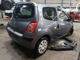 Renault Twingo Twingo II (CN) Hatchback 3-drs 1.2 (D7F-800(Euro 4)) [43kW]  (03-2007/=
09-2014) picture 3