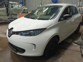 Sloopauto Renault Zoé Zoé (AG) Hatchback 5-drs R90 (5AQ-601) [68kW]  (09-2016/03-2024) 2017/4