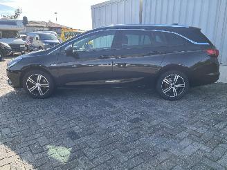 Opel Astra Astra K Sports Tourer Combi 1.6 BiTurbo CDTI 16V (B16DTR) [118kW]  (11=
-2015/12-2022) picture 3