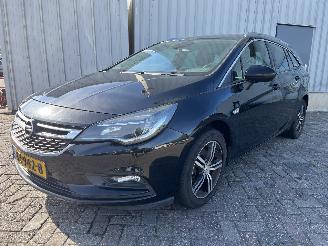 Opel Astra Astra K Sports Tourer Combi 1.6 BiTurbo CDTI 16V (B16DTR) [118kW]  (11=
-2015/12-2022) picture 2