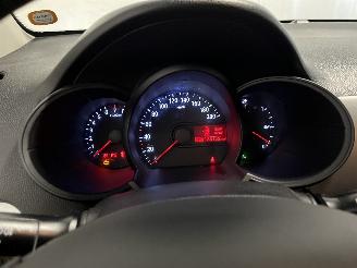Kia Picanto Picanto (TA) Hatchback 1.0 12V (G3LA) [51kW]  (05-2011/06-2017) picture 16