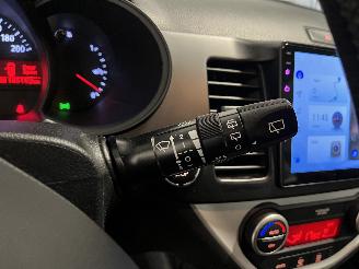 Kia Picanto Picanto (TA) Hatchback 1.0 12V (G3LA) [51kW]  (05-2011/06-2017) picture 17