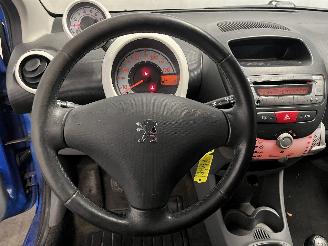 Peugeot 107 107 Hatchback 1.0 12V (384F(1KR)) [50kW]  (06-2005/05-2014) picture 16