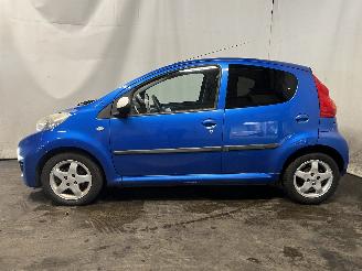 Peugeot 107 107 Hatchback 1.0 12V (384F(1KR)) [50kW]  (06-2005/05-2014) picture 4