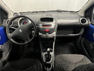 Peugeot 107 107 Hatchback 1.0 12V (384F(1KR)) [50kW]  (06-2005/05-2014) picture 24