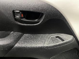 Peugeot 108 108 Hatchback 1.0 12V VVT-i (1KRFE(CFB)) [53kW]  (05-2018/...) picture 26