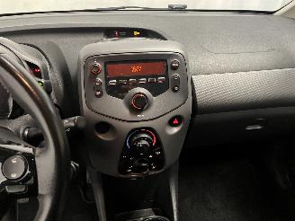 Peugeot 108 108 Hatchback 1.0 12V VVT-i (1KRFE(CFB)) [53kW]  (05-2018/...) picture 20
