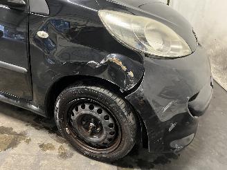 Peugeot 107 107 Hatchback 1.0 12V (384F(1KR)) [50kW]  (06-2005/05-2014) picture 9
