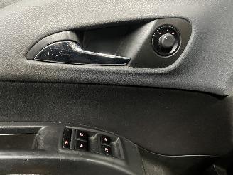 Opel Meriva Meriva (B) MPV 1.4 Turbo 16V Ecotec (A14NET(Euro 5)) [103kW]  (06-2010=
/03-2017) picture 29