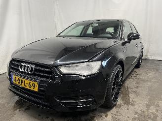 Schadeauto Audi A3 A3 Sportback (8VA/8VF) Hatchback 5-drs 1.4 16V g-tron (CPWA(Euro 6)) [=
81kW]  (11-2013/10-2020) 2014/10