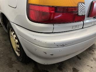 Toyota Starlet Starlet (EP8/NP8) Hatchback 1.3 Friend,XLi 12V (2E-ELU) [55kW]  (12-19=
89/03-1996) picture 11
