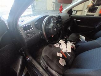 Volkswagen Polo Polo V (6R) Hatchback 1.2 TSI (CBZC) [66kW]  (05-2011/05-2014) picture 5
