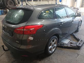 Ford Focus Focus 3 Wagon Combi 1.0 Ti-VCT EcoBoost 12V 100 (M2DC) [74kW]  (02-201=
2/05-2018) picture 3