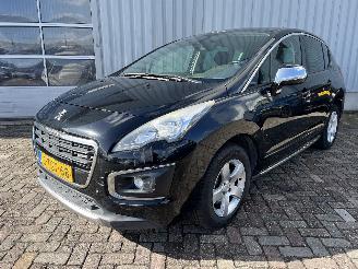krockskadad bil auto Peugeot 3008 3008 I (0U/HU) MPV 2.0 HYbrid4 16V (DW10CTED4(RHC)) [147kW]  (02-2011/=
08-2016) 2014/2