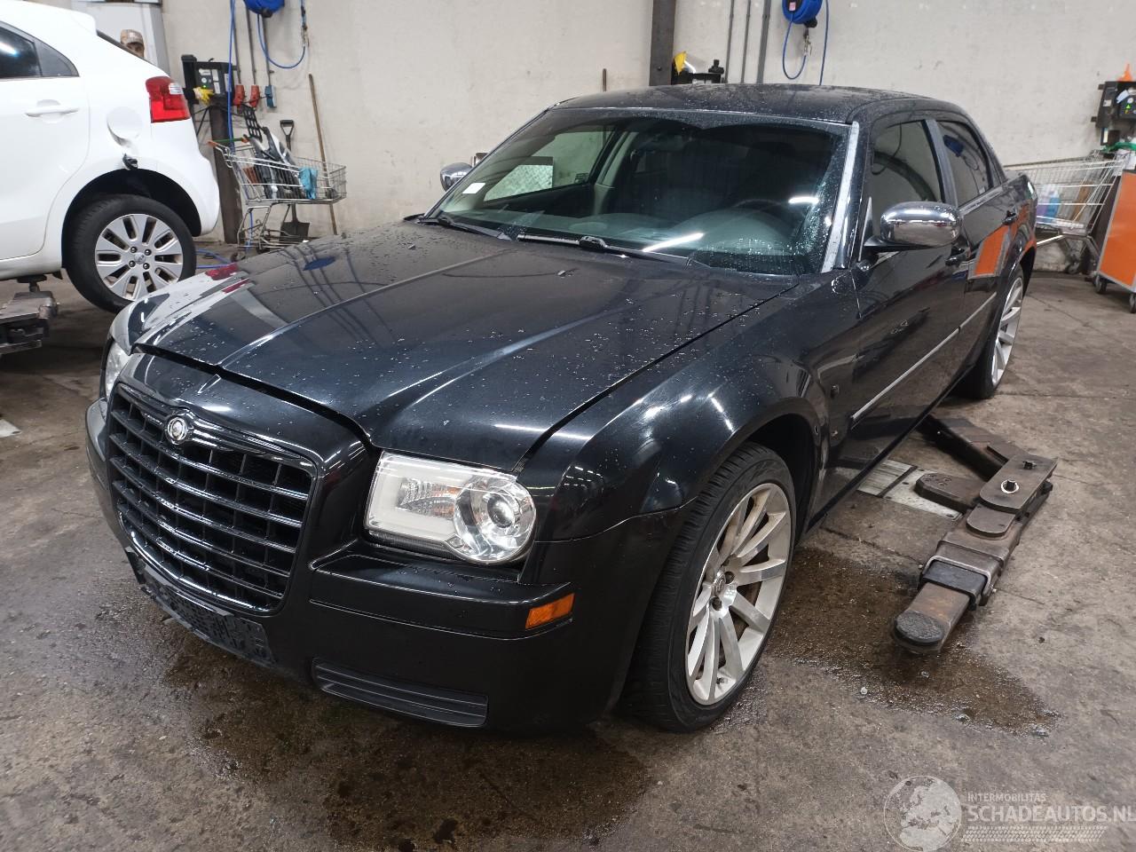 Chrysler 300 C 300 C Sedan 2.7 V6 24V (EER) [142kW]  (09-2004/12-2012)