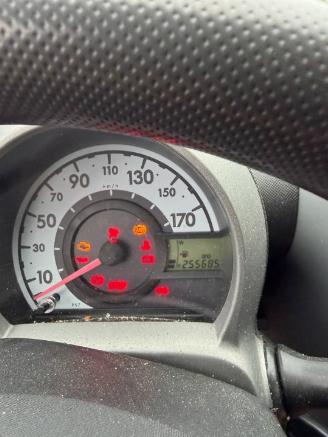  Citroën C1 C1 Hatchback 1.0 12V (384F(CFA)) [50kW]  (06-2005/09-2014) 2009/7