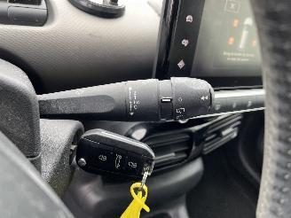 Citroën C4 C4 Cactus (0B/0P) Hatchback 5-drs 1.2 PureTech 82 12V (EB2F(HMZ)) [60k=
W]  (09-2014/...) picture 19