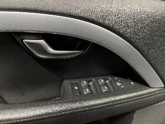 Volvo V-70 V70 (BW) Combi 2.0 T 16V (B4204T6) [149kW]  (09-2009/12-2011) picture 22