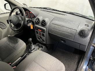 Dacia Logan Logan (LS) Sedan 1.6 (K7M-710) [64kW]  (09-2004/10-2012) picture 12