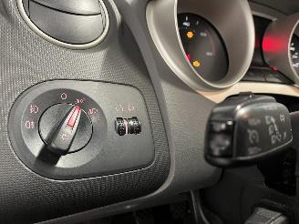 Seat Ibiza Ibiza IV (6J5) Hatchback 5-drs 1.6 TDI 105 (CLNA) [77kW]  (05-2009/05-=
2015) picture 24