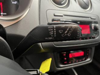 Seat Ibiza Ibiza IV (6J5) Hatchback 5-drs 1.6 TDI 105 (CLNA) [77kW]  (05-2009/05-=
2015) picture 22