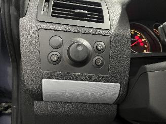 Opel Zafira Zafira (M75) MPV 1.6 16V (Z16XEP(Euro 4)) [77kW]  (07-2005/09-2012) picture 26