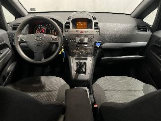 Opel Zafira Zafira (M75) MPV 1.6 16V (Z16XEP(Euro 4)) [77kW]  (07-2005/09-2012) picture 19