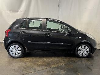 Toyota Yaris Yaris II (P9) Hatchback 1.3 16V VVT-i (2SZFE) [64kW]  (08-2005/11-2010=
) picture 7