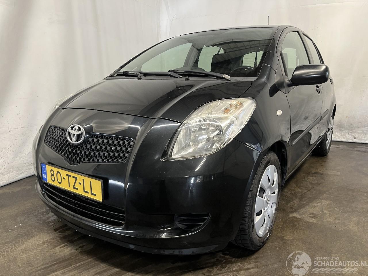 Toyota Yaris Yaris II (P9) Hatchback 1.3 16V VVT-i (2SZFE) [64kW]  (08-2005/11-2010=
)