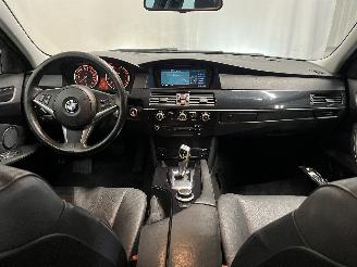 BMW 5-serie 5 serie (E60) Sedan 530i 24V (M54-B30(306S3)) [170kW]  (12-2001/02-200=
5) picture 15