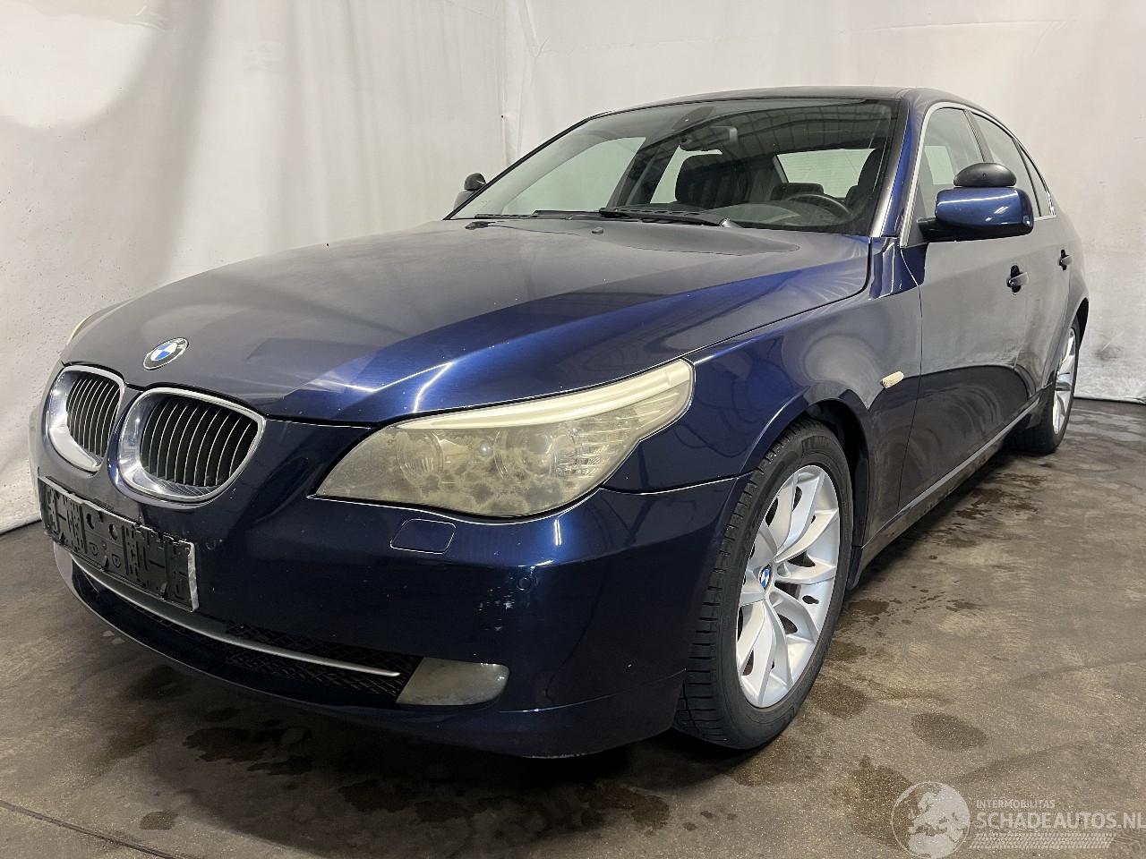 BMW 5-serie 5 serie (E60) Sedan 530i 24V (M54-B30(306S3)) [170kW]  (12-2001/02-200=
5)