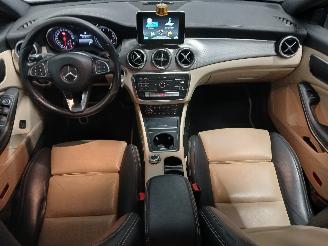 Mercedes Cla-klasse CLA Shooting Brake (117.9) Combi 1.6 CLA-200 16V (M270.910) [115kW]  (=
01-2015/03-2019) picture 11
