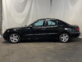Mercedes E-klasse E (W211) Sedan 2.2 E-220 CDI 16V (OM646.961) [110kW]  (03-2002/12-2008=
) picture 4