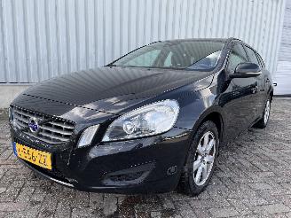 Avarii autoturisme Volvo V-60 V60 I (FW/GW) Combi 1.6 T4 16V Flexifuel (B4164T2) [132kW]  (04-2011/1=
2-2015) 2013/3