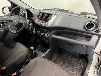 Nissan Pixo Pixo (D31S) Hatchback 1.0 12V (K10B(Euro 5)) [50kW]  (03-2009/10-2013)= picture 15