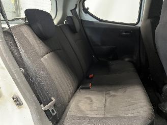 Nissan Pixo Pixo (D31S) Hatchback 1.0 12V (K10B(Euro 5)) [50kW]  (03-2009/10-2013)= picture 16