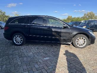 Mercedes R-klasse R (W251) MPV 3.5 350 V6 24V 4-Matic (M272.967) [200kW]  (08-2005/12-20=
12) picture 6