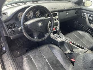 Mercedes SLK SLK (R170) Cabrio 2.0 200 16V (M111.946) [100kW]  (09-1996/03-2000) picture 15