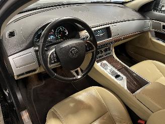 Jaguar XF XF Sportbrake Combi 2.2 D 16V (224DT(DW12C)) [120kW]  (09-2012/04-2014=
) picture 11
