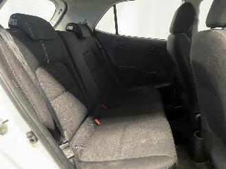 Kia Picanto Picanto (JA) Hatchback 1.0 12V (G3LA) [49kW]  (03-2017/...) picture 24
