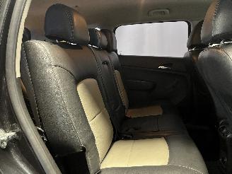 Daewoo Orlando Orlando 1.8 16V VVT (F18D4(Euro 5)) [104kW]  (02-2011/12-2015) picture 12