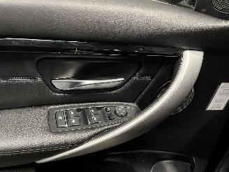 BMW 3-serie 3 serie Touring (F31) Combi 320i 2.0 16V (B48-B20A) [135kW]  (07-2015/=
06-2019) picture 18