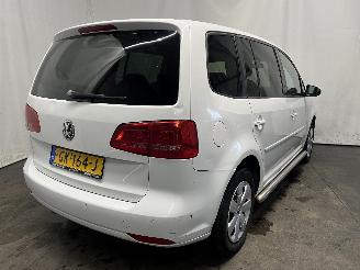 Volkswagen Touran Touran (1T3) MPV 2.0 TDI 16V 140 (CFHC) [103kW]  (05-2010/05-2015) picture 5